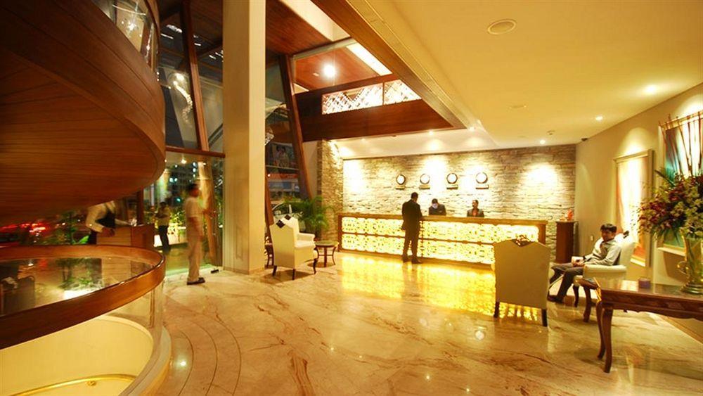 Sai Palace Hotel Bombay Eksteriør billede