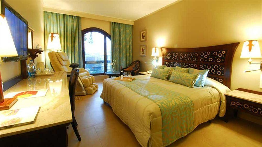 Sai Palace Hotel Bombay Eksteriør billede